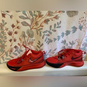 Nike Kyrie Basketball Sneakers-barely Worn 🏀